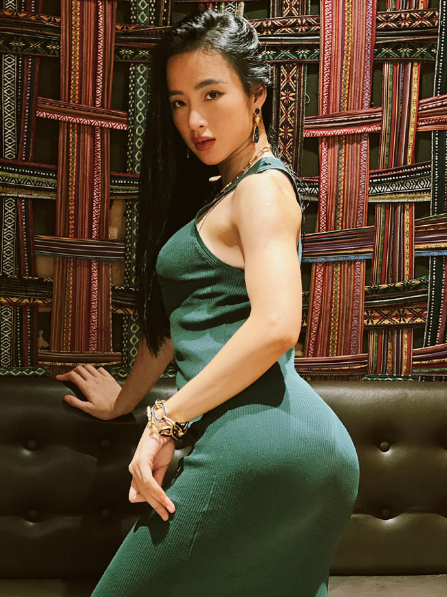 Angela Phương Trinh là sao nhí một thời nổi tiếng khi tham gia diễn xuất từ ngày nhỏ. Giờ đây, cô trở thành tên tuổi được nhiều người biết đến, nắm giữ trong tay khối tài sản lớn.
