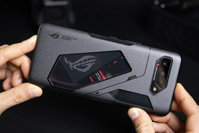 Khám phá chiếc smartphone phục vụ bộ môn Free Fire tại SEA Games 31 - 4