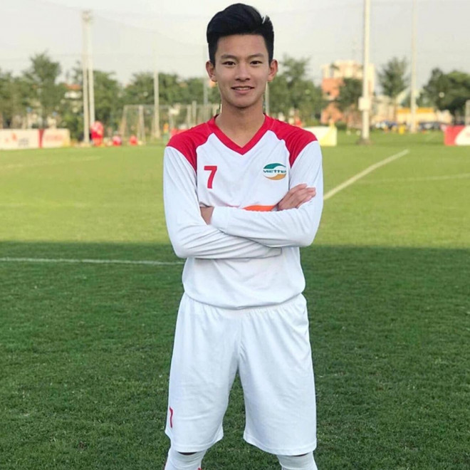 Học vấn "khủng" của dàn VĐV Việt Nam dự SEA Games 31: Có người tốt nghiệp thạc sĩ ĐH top đầu thế giới - 1