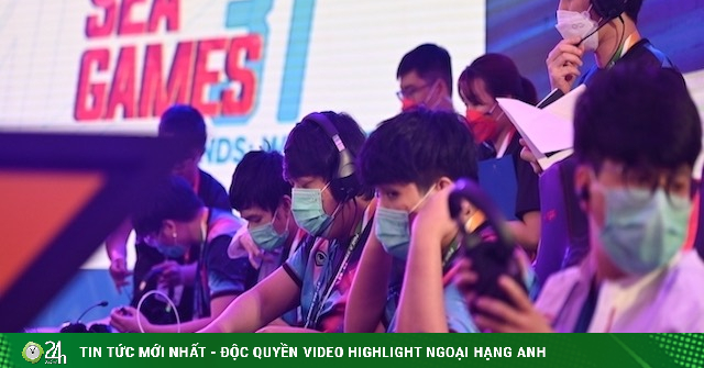 TRỰC TIẾP: Đội tuyển Tốc Chiến Việt Nam tiếp đà thắng lợi tại SEA Games 31