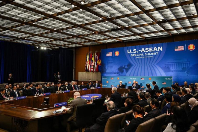 Chuyên gia nói về cơ hội của ASEAN từ gói hỗ trợ 150 triệu USD của Mỹ - 1
