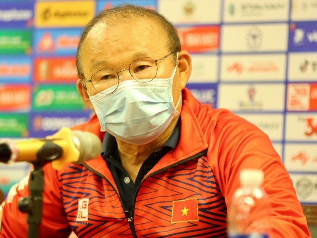 Họp báo U23 Việt Nam - U23 Timor Leste: Thầy Park nói gì về khả năng đấu Thái Lan?