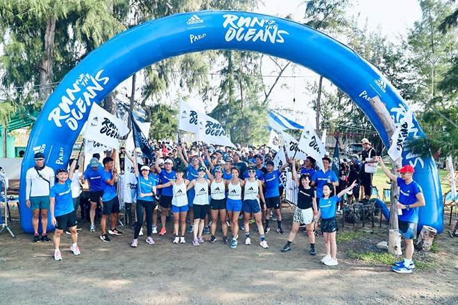 Gần 300 runner thu gom rác và khởi động adidas Run for the Oceans 2022 tại Cần Giờ - 1
