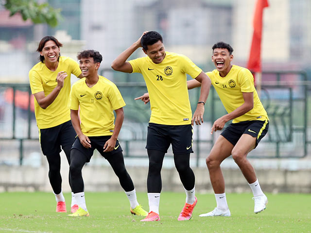 U23 Malaysia tập gì trước đại chiến U23 Việt Nam bán kết SEA Games?