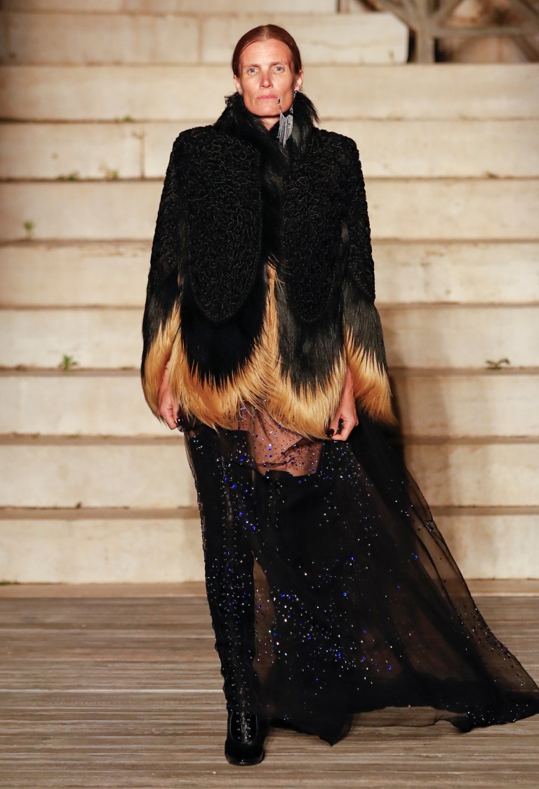 Alessandro Michele hướng tới các chòm sao với bộ sưu tập Cosmogonie của Gucci - 1