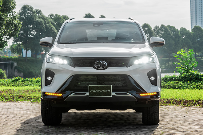 Giá xe Toyota Fortuner lăn bánh tháng 5/2022, giảm 50% phí trước bạ - 8