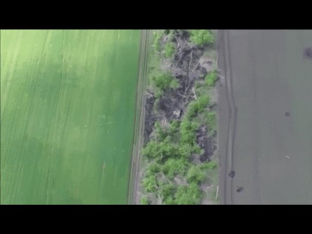 Nga tung video pháo kích phá hủy 26 xe tăng, 12 xe bọc thép Ukraine