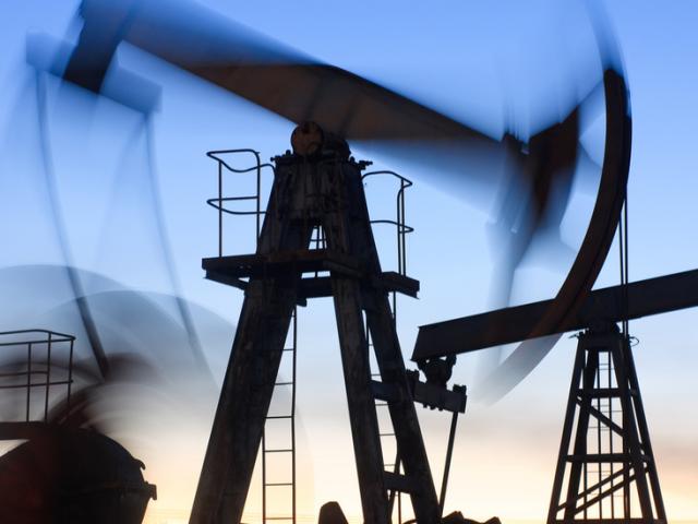 Bloomberg: Doanh thu dầu thô Nga tăng vọt bất chấp bị phương Tây trừng phạt