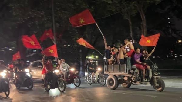 Tạm giữ 5 “quái xế” trong đêm U23 Việt Nam thắng Malaysia - 1