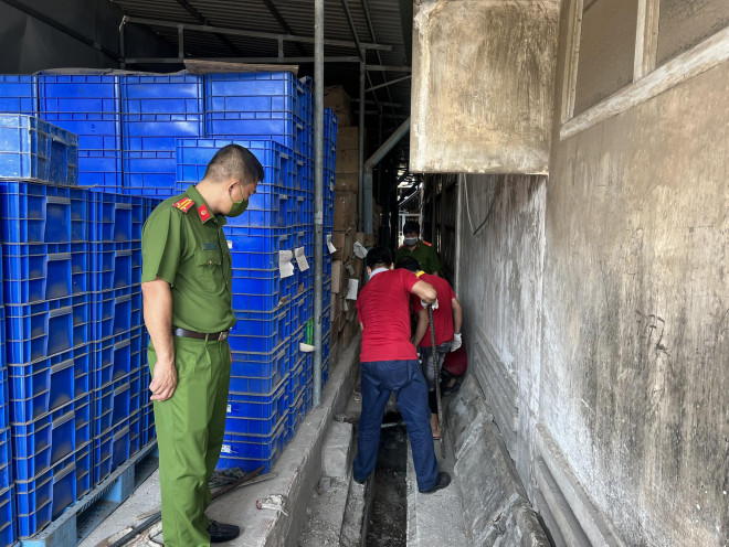 Nóng trong tuần: Công ty Điện Quang xin rút kinh nghiệm, mong được cảm thông trong vụ chôn chất thải - 1