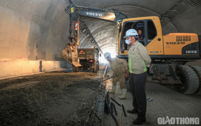 Toàn cảnh ngày đêm thi công cao tốc Bắc - Nam qua Ninh Bình, Thanh Hóa - 8