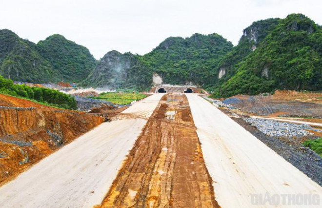 Toàn cảnh ngày đêm thi công cao tốc Bắc - Nam qua Ninh Bình, Thanh Hóa - 9