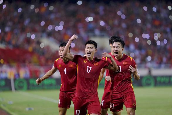 Điều ít biết về &#34;chuyện tình mật ngọt&#34; của &#34;người hùng&#34; vừa có pha ghi bàn bằng đầu đem lại chiến thắng lịch sử cho U23 Việt Nam - 1