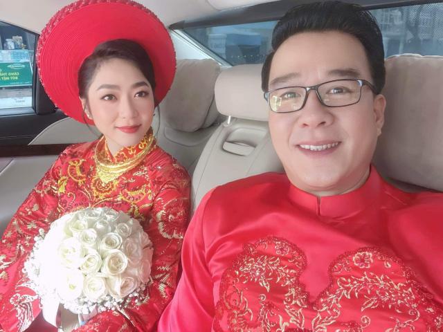 Đám cưới Hà Thanh Xuân và ”Vua cá Koi”: Cô dâu, chú rể liên tục rơi nước mắt