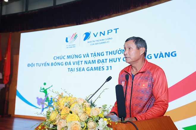 Tập đoàn VNPT thưởng “nóng” 2 tỷ đồng cho đội tuyển bóng đá nam U23 và đội tuyển bóng đá nữ Việt Nam - 6