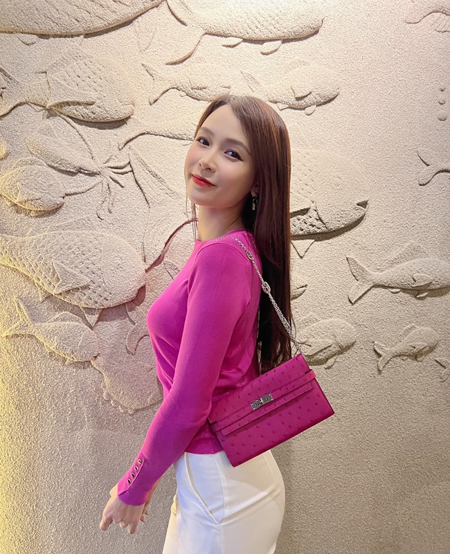 Hot girl Sam công khai minh bạch tình nhân, tính danh đàng trai khiến cho người nào cũng bất thần - 6