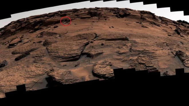 NASA tuyên bố: Cánh cửa bí ẩn trên Sao Hỏa là &#34;lối vào quá khứ cổ đại&#34; - 1
