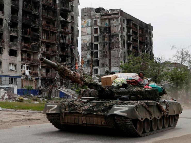 Chiến sự Ukraine: Nga siết chặt vòng vây ở thành phố chiến lược vùng Donbass