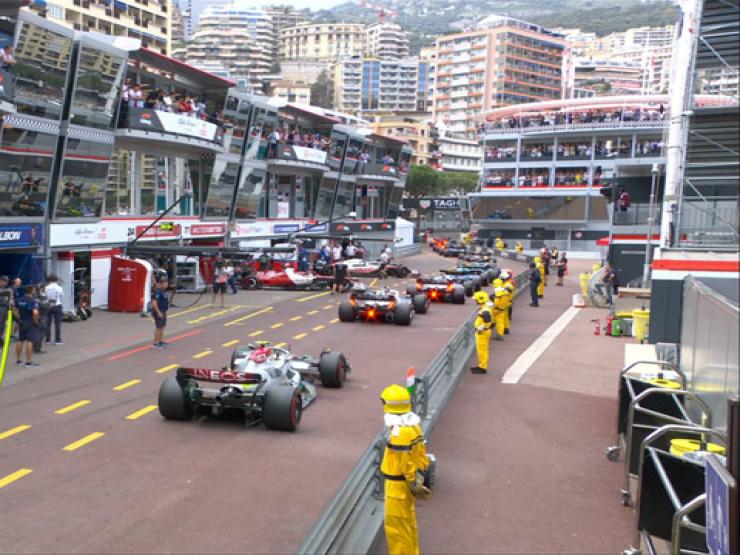 Đua xe F1, phân hạng Monaco GP: Kịch bản cờ đỏ lặp lại, Ferrari xuất phát 1-2