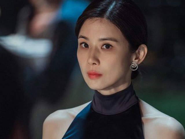 Giấu chồng về quê thăm mẹ chồng, tôi bủn rủn biết tại sao anh vô sinh 4 năm không khỏi