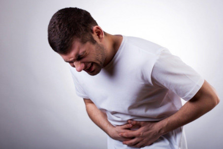 Những cơn đau có thể là dấu hiệu bệnh nguy hiểm ở nam giới