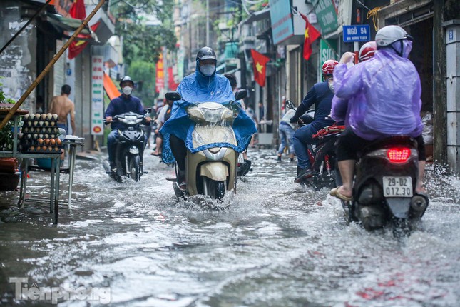 &#34;Đề xuất chống úng ngập bằng trữ nước ngầm ở sân vận động, trường học là phi lí&#34; - 1