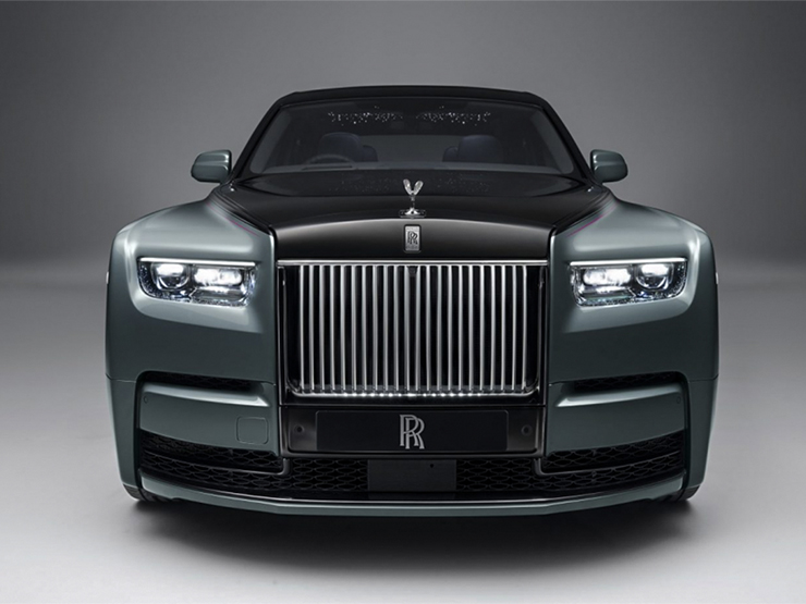 Đây là Rolls-Royce Phantom Series II với nhiều thay đổi sang trọng