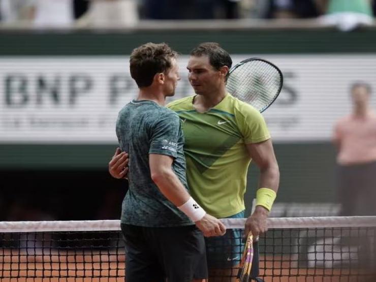 Video tennis Nadal - Ruud: Kỳ tích Nhà vua, đăng quang sau set trắng (Chung kết Roland Garros)