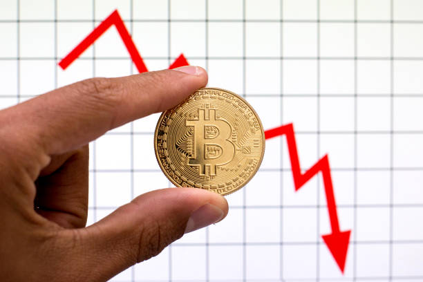 Giá bitcoin hôm nay 7/6: Lao dốc, người nắm giữ dài hạn đang bán tháo bitcoin - 1