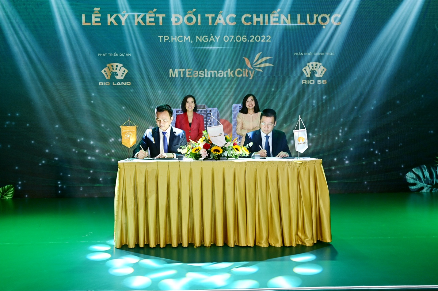 Những “rung cảm nhiệt đới” tại lễ kick off sales giai đoạn 2 MT Eastmark City - 3