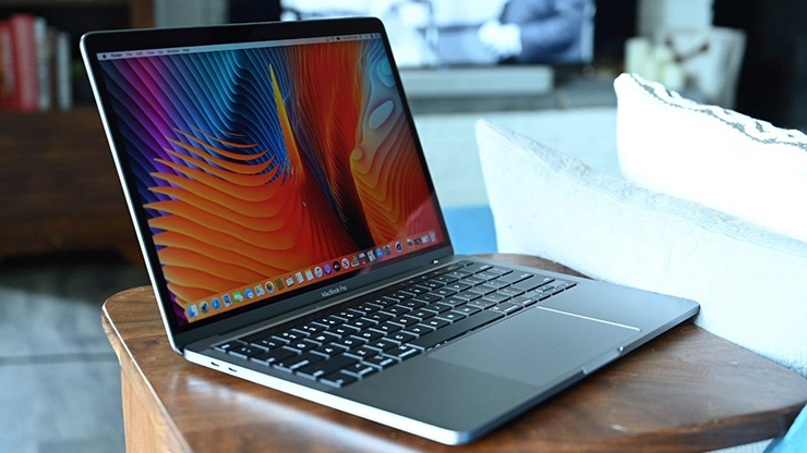 MacBook Pro 13 inch M2 có gì "chất" hơn bản M1? - 5