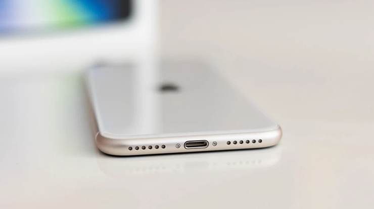 iPhone 16 sẽ buộc phải có cổng USB- C? - 1