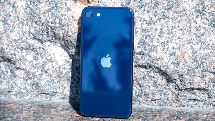 Xếp hạng smartphone chống nước tuyệt đỉnh nhất mùa hè 2022 - 3