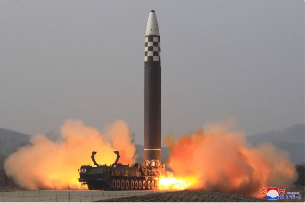 Triều Tiên sở hữu bao nhiêu đầu đạn hạt nhân? - 1