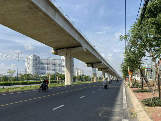 Xa lộ Hà Nội sắp thí điểm làn đường dành cho xe đạp? - 1