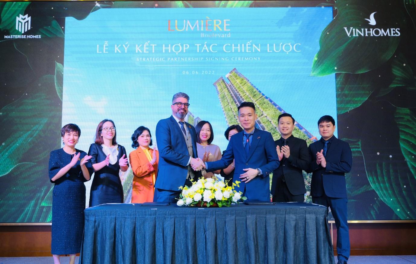 Sài Gòn Group - Đại lý chính thức phân phối siêu phẩm LUMIÈRE Boulevard - 1