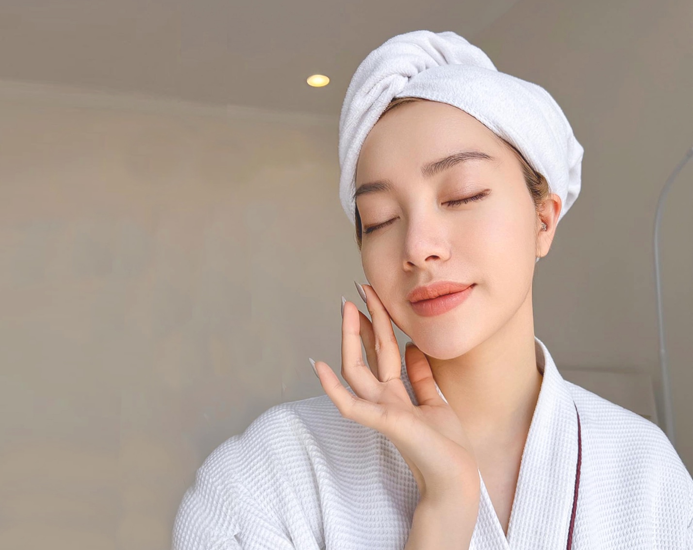 Beauty Blogger Tracy Trinh chia sẻ bí kíp “giải cứu” làn da mùa hè - 1
