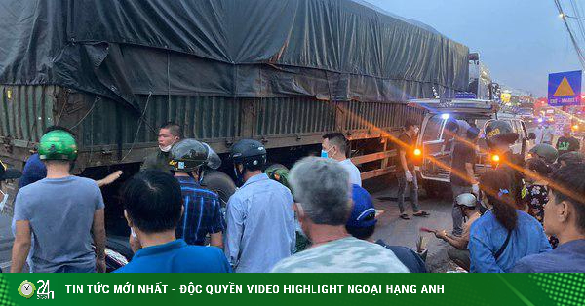 Hai mẹ con gặp nạn thương tâm sau khi va chạm xe container trên Quốc lộ 1