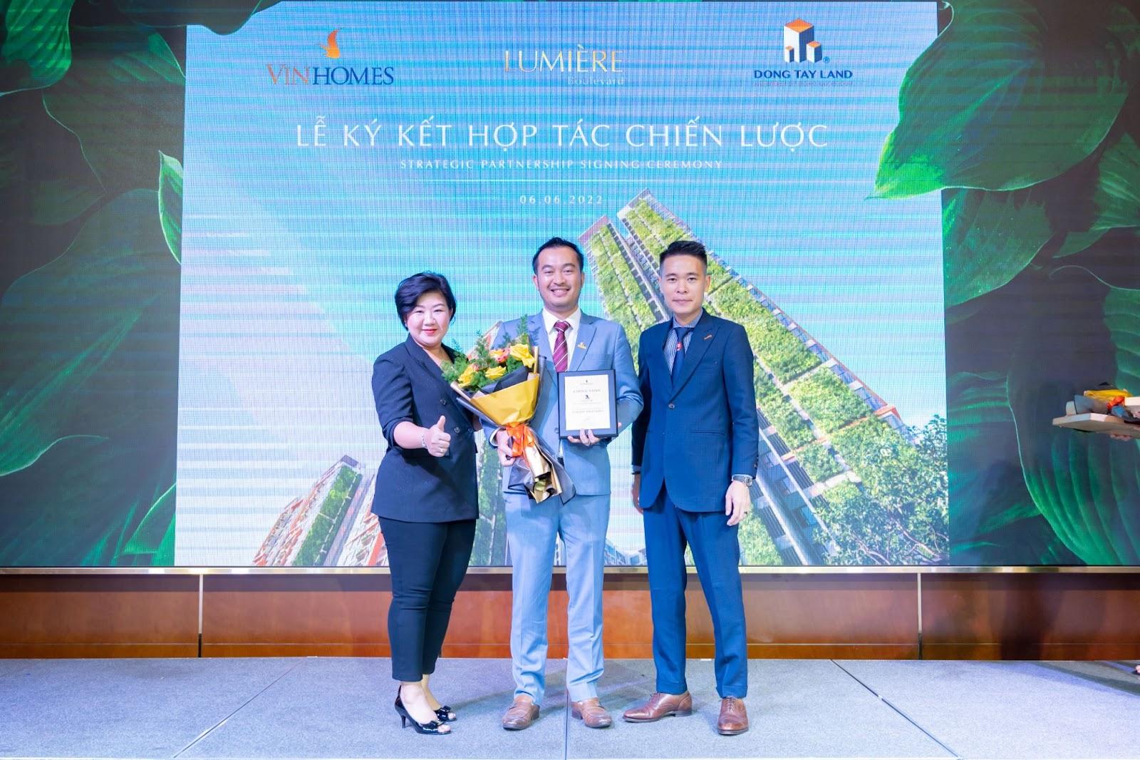 Đông Tây Land là đại lý chính thức phân phối siêu phẩm LUMIÈRE Boulevard - 2