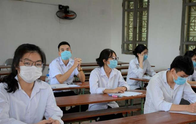 Hà Nội điều động gần 12.000 cán bộ, giáo viên làm công tác coi thi tốt nghiệp THPT - 1