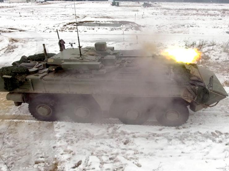 Xe thiết giáp chiến đấu tám bánh ”bất khả chiến bại” của Nga