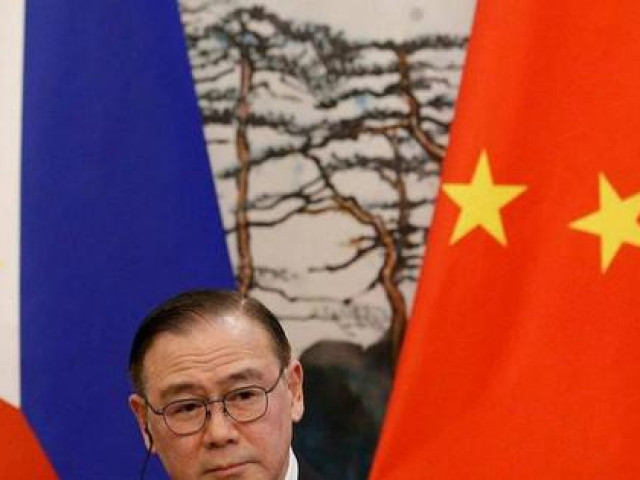 Philippines dừng đàm phán về thăm dò năng lượng chung với Trung Quốc ở Biển Đông