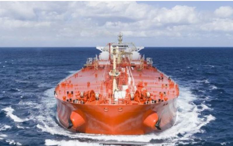 Mỹ bắt giữ tàu chở dầu từ Nga - 1