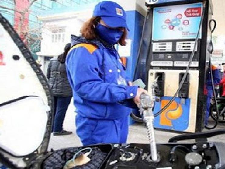 Giá xăng dầu tại Việt Nam sẽ giảm vào ngày mai sau 7 lần tăng liên tiếp?