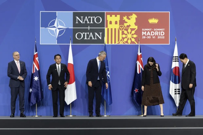 Báo Trung Quốc chỉ trích Úc, nói triển vọng khôi phục quan hệ &#34;mờ dần” - 1
