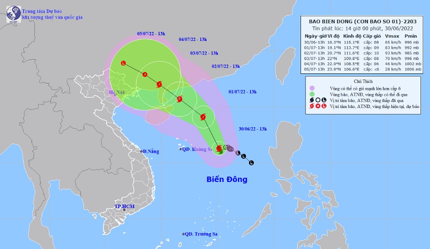 Bão số 1 Chaba: Bán kính gió mạnh rất rộng, có khả năng đi vào Bắc Bộ - 2