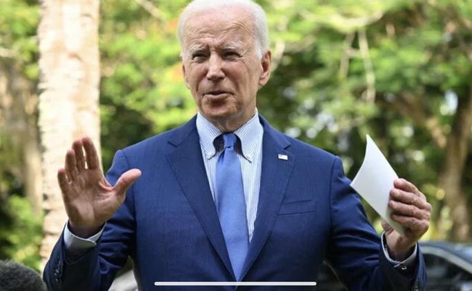 Tổng thống Joe Biden yêu cầu Nga thả nhà báo Mỹ - 1