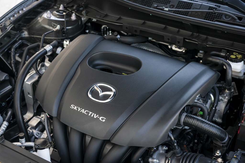 Mazda 2 vs Toyota Vios: Cuộc chiến sedan hạng B hàng đầu phân khúc - 5