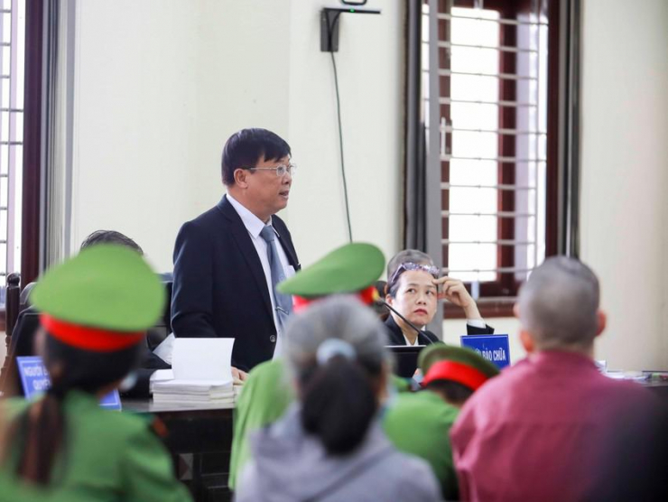 Công an triệu tập lần 2 luật sư Đặng Đình Mạnh bào chữa vụ Tịnh thất Bồng Lai - 2