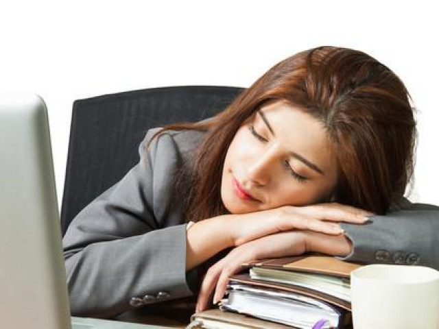 Giấc ngủ trưa ngắn ngủi cải thiện sinh lý và mang lại nhiều lợi ích sức khỏe không thể ngờ